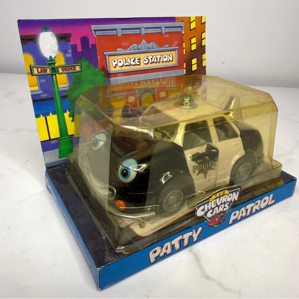 1997 The Chevron Cars Corporation Patty Patrol Police Car Opens Eyes Move